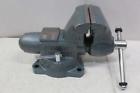 019907632016 Unbranded Wilton Tradesman Vise 019907632016 Unbranded Wilton Tradesman Vise