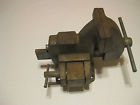 121091 4 Vise Wilton Flip Grip " .