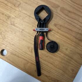 Ban400 Bessey Vas400 Belt Clamp - Red And Black