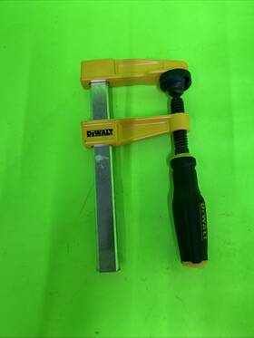 Dewalt 744759995872 4 Inch 330 Lb. Bar Clamp With 2 Throat Depth