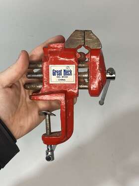 Bv30 Great Neck Bench Vise 3 Inch Jaw Number Repair Bent Bolt Scratched Red