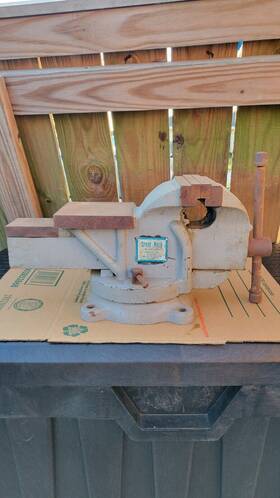 Hdv6 Great Neck Hd6v Model No. Heavy Duty Bench Vise 6 Inch Local Pickup Only