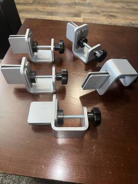 Uhpc0g0000x2000 M&t Displays Multi Purpose C-clamp Kit For Table Panel Separator Desktop Mount Holder-5 Pack