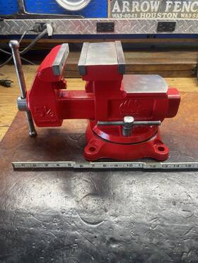 Vm50d Mac Tools Vm50 Bench Vise 5-1/2 Inch Reversible Model No. - Made In Usa