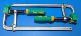 Dvc-850ap Microjig Set Of Two X2 Matchfit Dovetail Track Ap Clamps