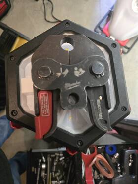 49-16-2632p Milwaukee 49-16-2632 P M18 5/8 Inch Viega Pureflow Jaw For Short Throw Press Tool