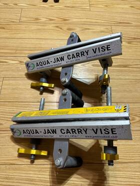 Aj-128-15 Omni Cubed Aqua-jaw Carry Vise - Pair