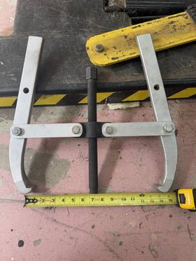 1047-otc Otc 1047 Jaw Puller 25 Tons 2 Jaws 15-1/2 Inch Excellent Condition