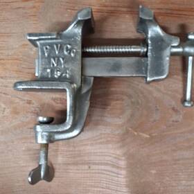 P V Co Ny-154 Ny 154 Clamp-on Tabletop Vise 2 In Jaw 2.5 Open 9x5 Cast Steel