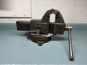 305s Reed Mfg Vise 305 Swivel Bench Heavy Duty Made In Usa 5ftft Jaw