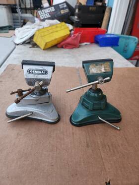 Son-964131vv Sona Lot Of 2 Table Top Hobby Craft Vacuum Suction Base Based Clamp Vise