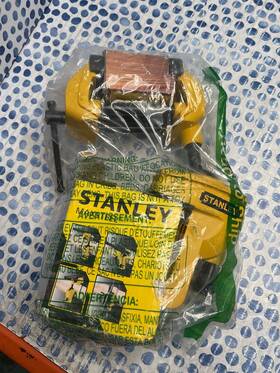 1-83-069 Stanley 253561830693 Maxsteel Multi Angle Hobby Vice Yellow/black Read Description