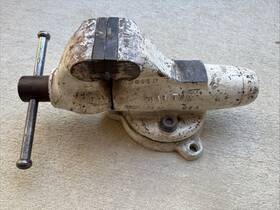 8300n Wilton Vintage 3 1/2 Inch Bullet Table Vise 9300 With Swivel Base - Made In Usa