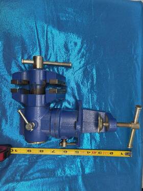 033102 Workpro Portable Dual Jaws Table Vises 2.5 Inch &1.5 360 Swivel Clamp-on Bench Vise