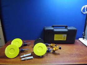 Zuos V6002 Seam Setter 2 Pieces Of 6-inch Vacuum Suction Cups With Case Read