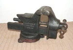Vintage Little Giant 5494 Bench Vise W/ Swivel Base Usa 3" Jaws. Fixed Price $35.00.