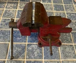 Vintage Swivel Base Bench Vise Chief No. L4 Made Usa. Fixed Price $94.99.