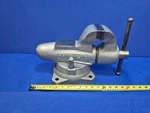Wilton 4" Bench Vise No. 400S. Fixed Price $575.00.