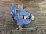 Yost 32C 4-1/2 Heavy Duty Combination Pipe And Bench Vise With Swivel Base. Fixed Price $289.38.