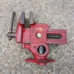 Vintage Columbian Gyro Vise No. 73 1/2 Smooth Jaw Bench Usa. Fixed Price $149.00.