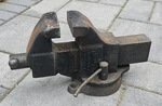 Columbian Bench Vise No. 604 4" Jaw Swivel Base Cleveland, Usa Vintage Working. Fixed Price $149.99.