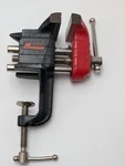 Vtg 1950'S 60'S Stanley Handyman Usa No. H1207 Clamp-on Vise W/1-1/2" Jaws. Fixed Price $34.95.