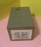 Snap-on CG-250 Vintage Blue-point Gear Puller With Original Box & Instructions!. Fixed Price $399.00.