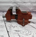 Ridgid 5000R 5" Bench Vise Pipe Jaw Swivel Base Nice Condition Usa. Fixed Price $399.99.