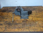 Columbian Model 604-M2 Swivel Base Bench Vise 4" Jaw Usa American Made. Fixed Price $219.99.