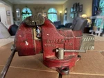 Starrett Tools 3-1/2" Bench Vise, Swivel Base, Pipe Jaws, 013-1/2 Athol Mass. Fixed Price $295.22.