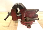 Classic American Columbian 03-1/2 M2 Bench Vise No. 63-3 Swivel Base & Pipe Jaws. Fixed Price $29.87.