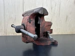 Used Made In Usa Columbian 1/2" M2 No 63-3 Swivel Mount Anvil Bench Vise. Fixed Price $37.99.
