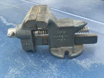 Milwaukee Tool Co. 335 V14 V15 Swivel Base Bench Vise Vice 3-1/2" Jaws Usa. Fixed Price $39.94.