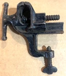 1890S Antique 4 1/2" Cast Iron Portable Bench Vice Original Finish Jaw. Fixed Price $29.00.