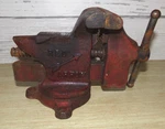 Columbian No. 63 1/2 Red Arrow Bench Vise - Anvil Vintage. Fixed Price $32.50.