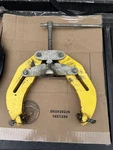 Sumner Ultra Fit 2 -6 Pipe Clamp. Fixed Price $175.00.
