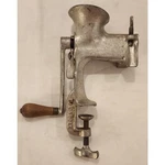 Vintage Milwaukee No 18 Cast Iron Meat Grinder Hand Crank Table Clamp. Fixed Price $29.99.