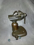 Scarce Offen Ball Swivel Model Makers Watchmaker Jewellers Engineers Vice 1940S. Fixed Price $221.02.